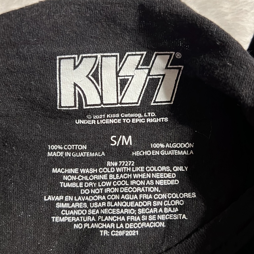KISS tee - Picture 3 of 3